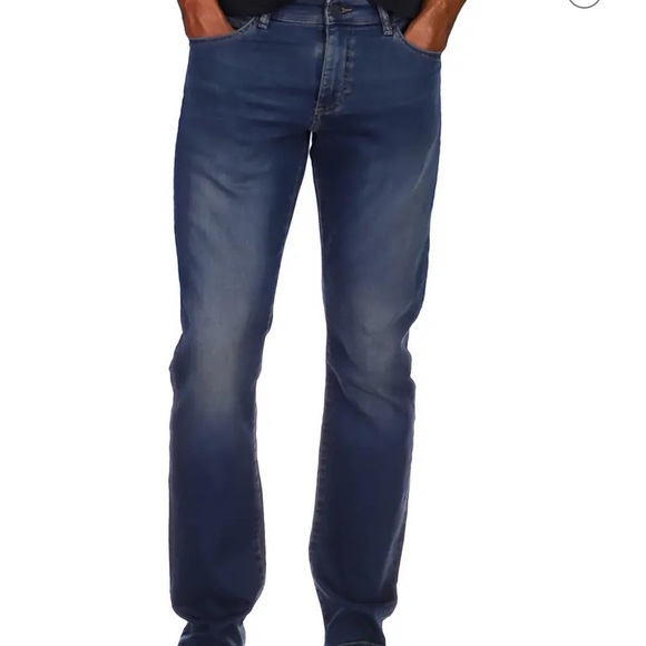 Closet Clearout!! DL 1961 Avery Modern Straight Cut Jeans 30 x 30 - Picture 2 of 4